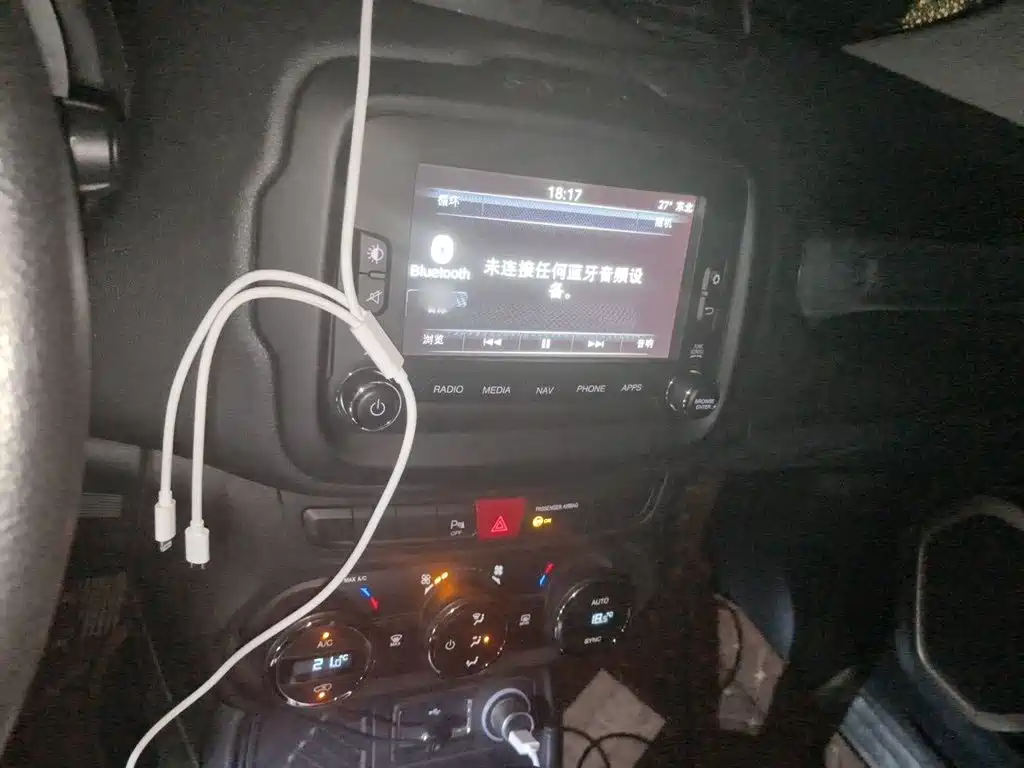 Jeep Renegade — миниатюра 6