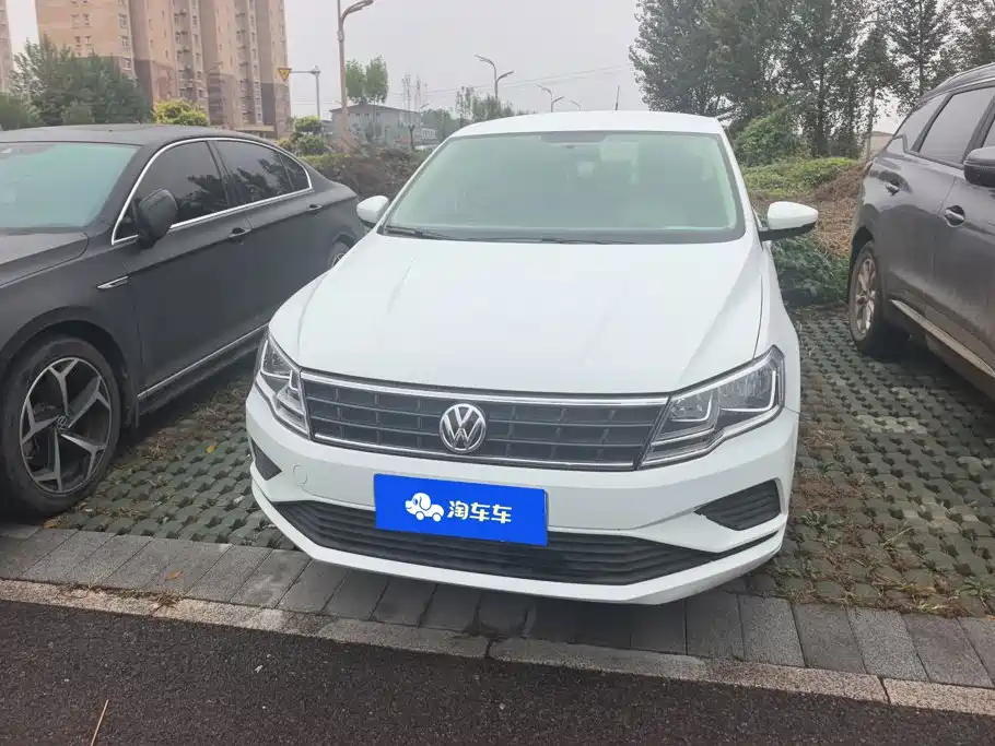 Volkswagen Jetta — миниатюра 2