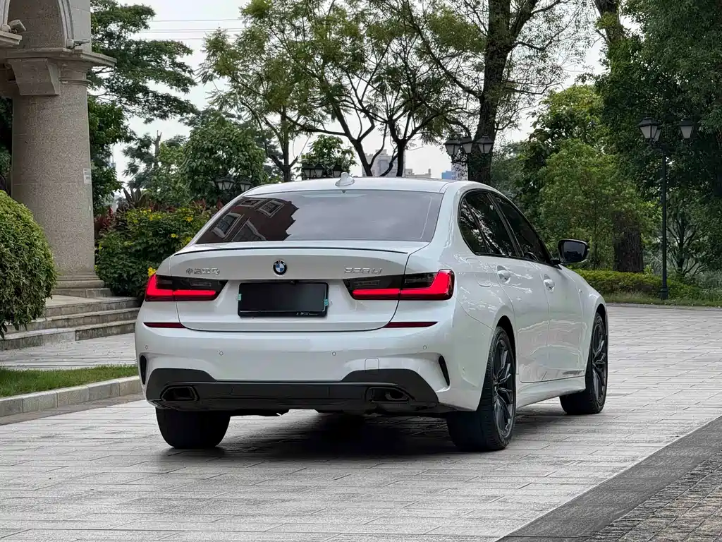 BMW 3 Series — миниатюра 9