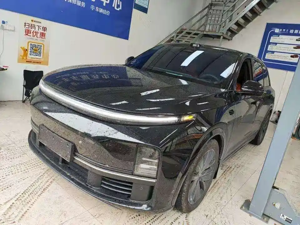 Li Auto Li L7 2025