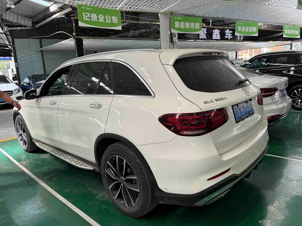 Mercedes-Benz GLC — миниатюра 10