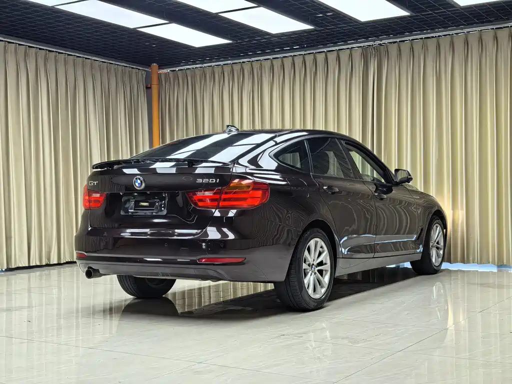 BMW 3 Series GT — миниатюра 13