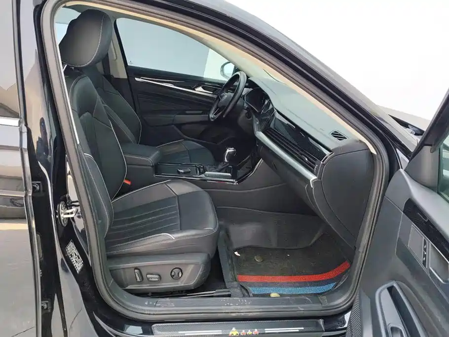 Volkswagen Passat — миниатюра 8