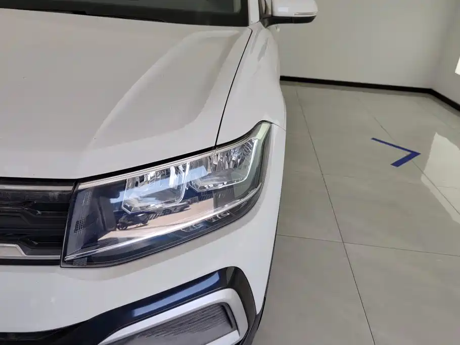 Volkswagen T-Cross — миниатюра 5