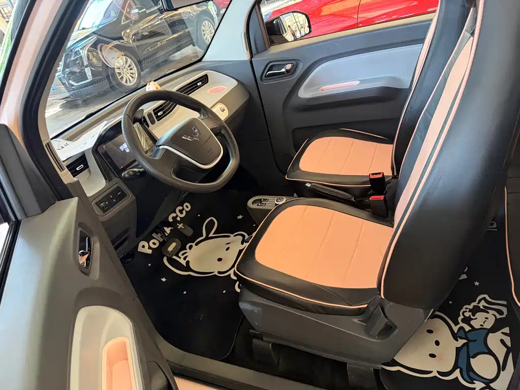 Wuling MINIEV — миниатюра 8