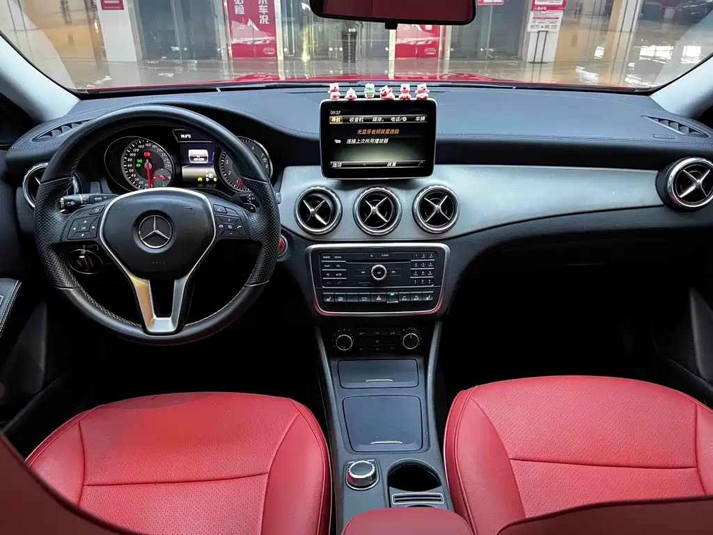 Mercedes-Benz GLA — миниатюра 6