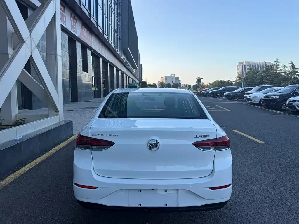 Buick Excelle — миниатюра 20