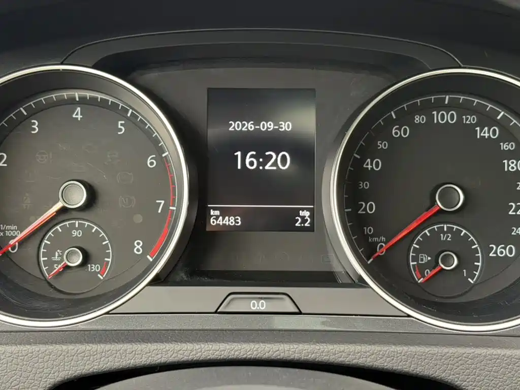 Volkswagen Golf — миниатюра 13