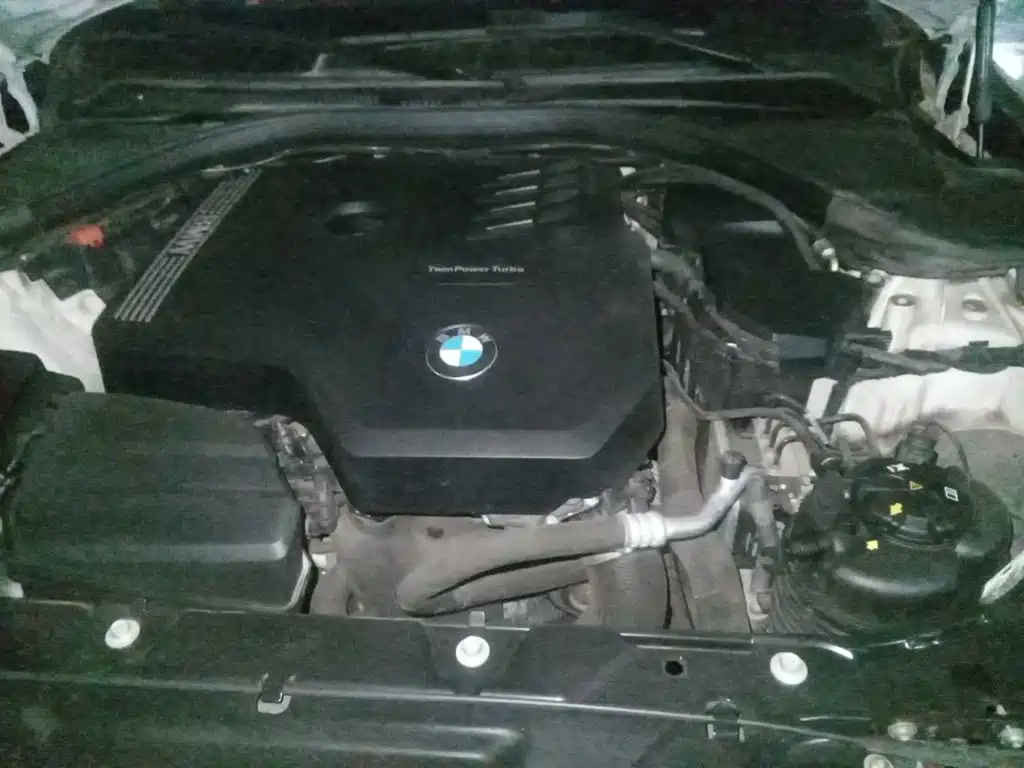 BMW 3 Series — миниатюра 21