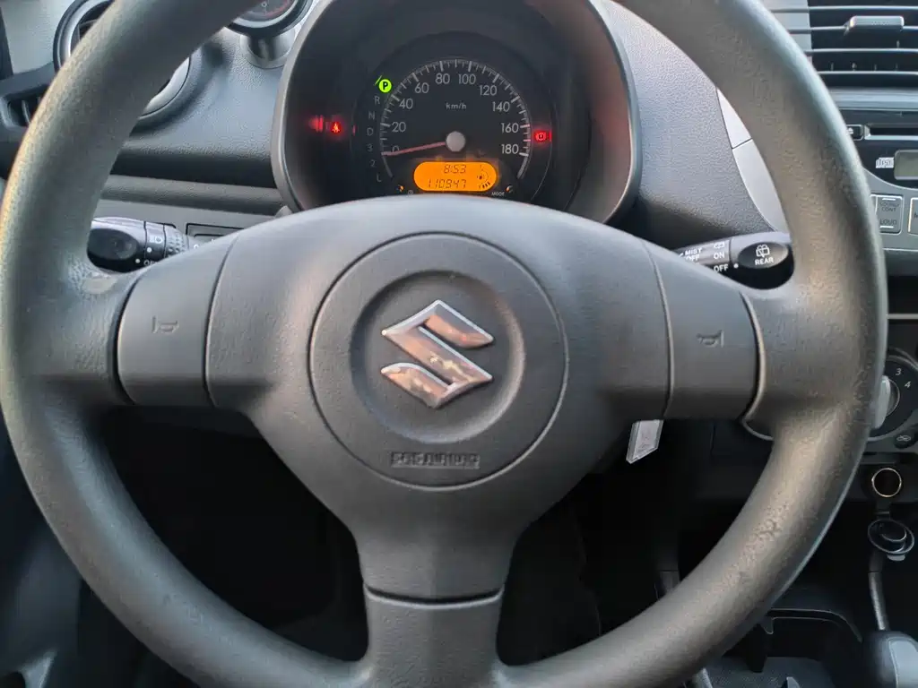Suzuki Alto — миниатюра 12