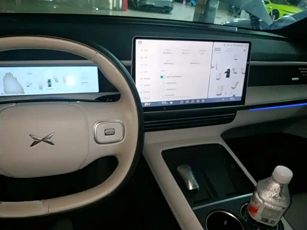 XPeng G6 — миниатюра 10