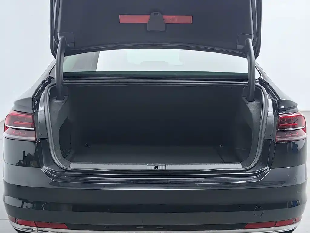 Volkswagen Phideon — миниатюра 16