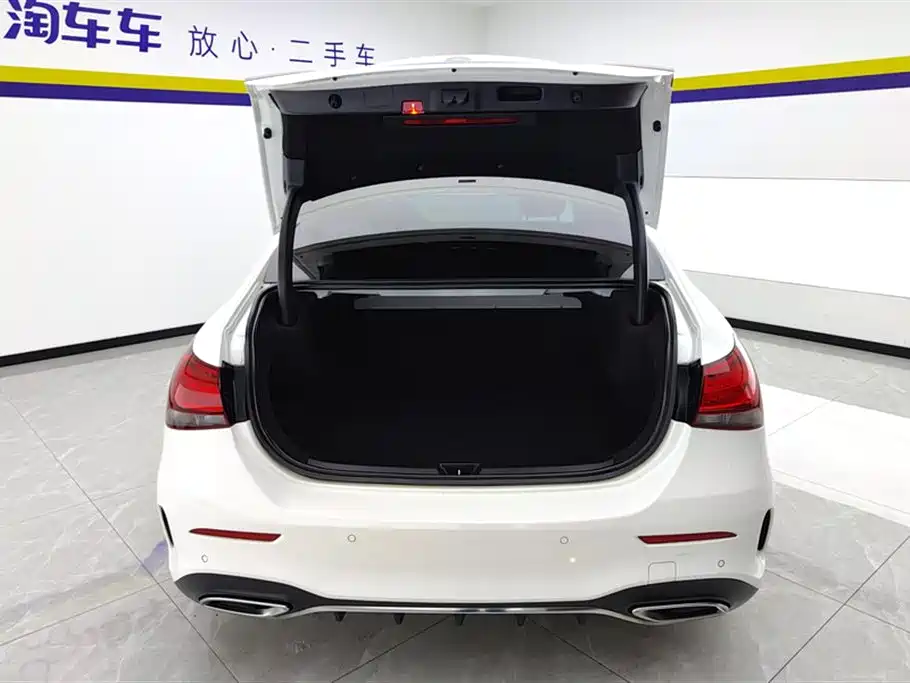 MERCEDES-BENZ A CLASS