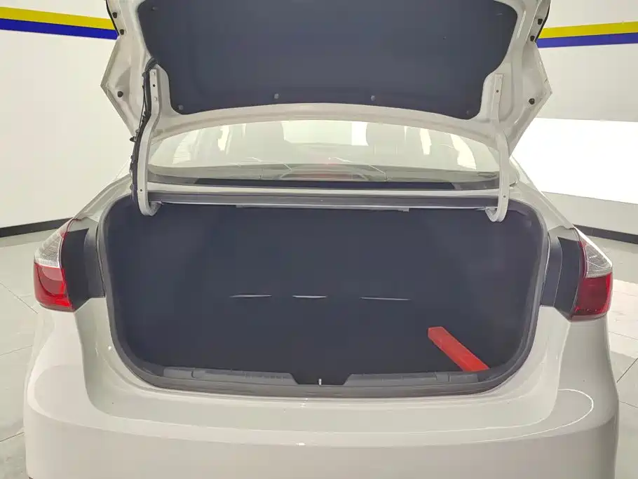 Kia K3 — миниатюра 4