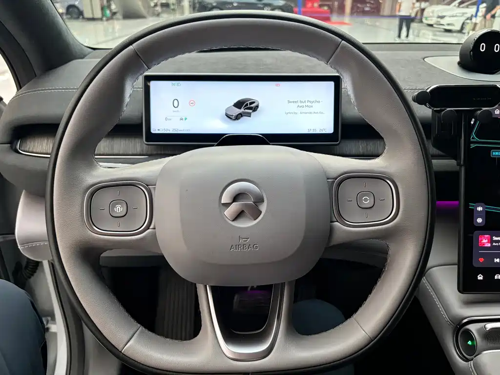 NIO EC6 2024 75kWh