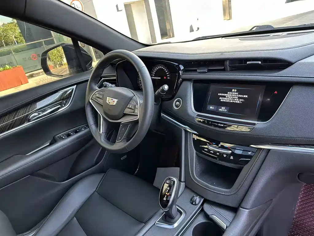 Cadillac XT5 — миниатюра 34