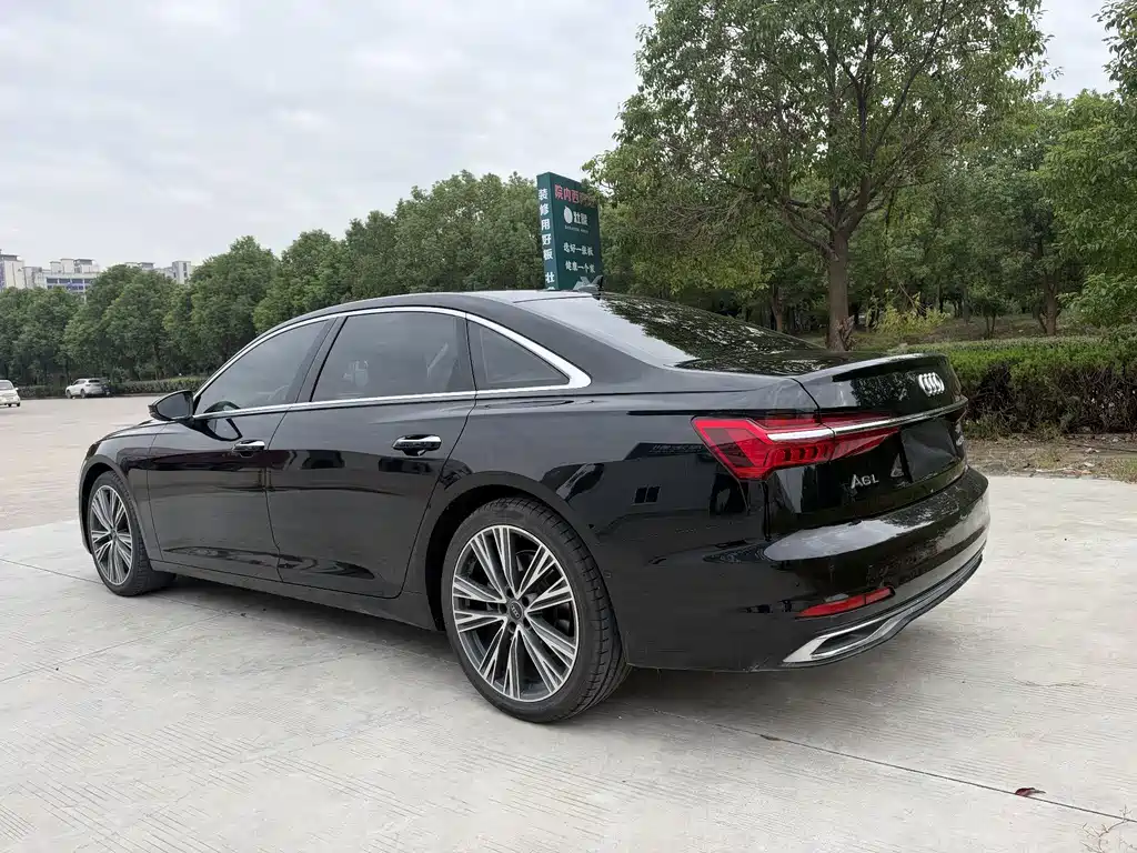 Audi A6L — миниатюра 9