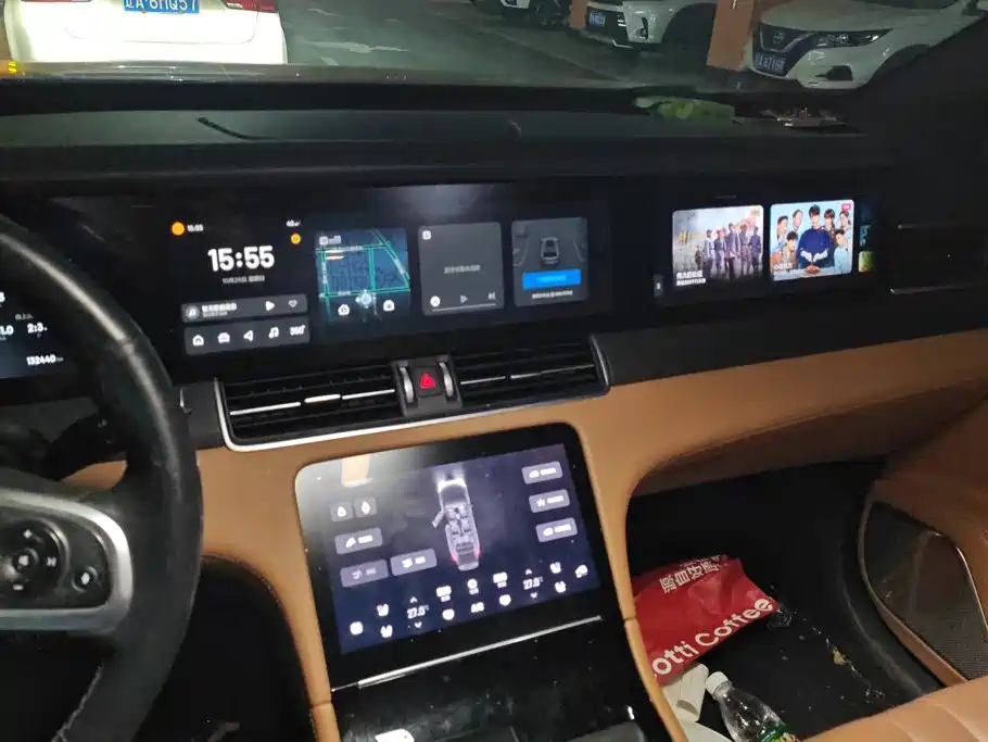 Li Auto Li ONE — миниатюра 13