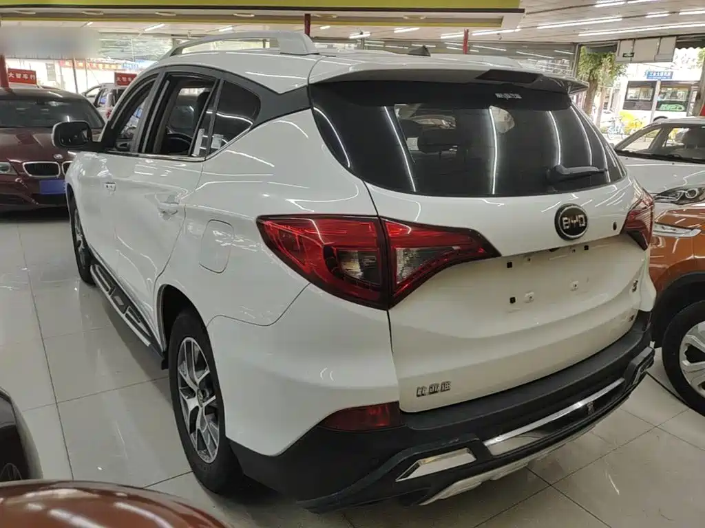 BYD Song — миниатюра 5