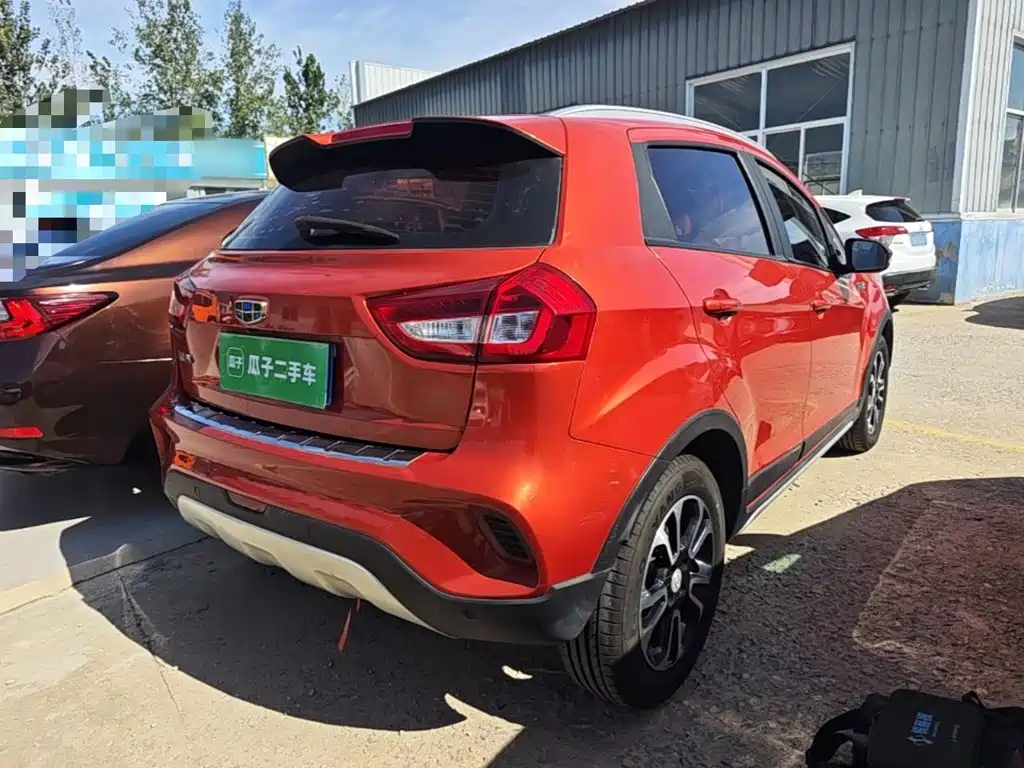 Geely Vision X3 — миниатюра 7