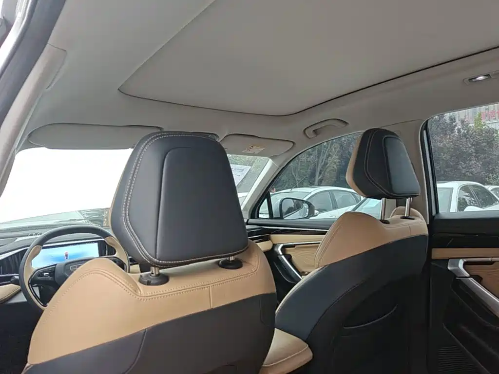 Geely Boyue L — миниатюра 18