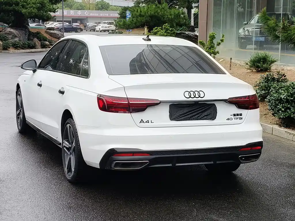 Audi A4L — миниатюра 16