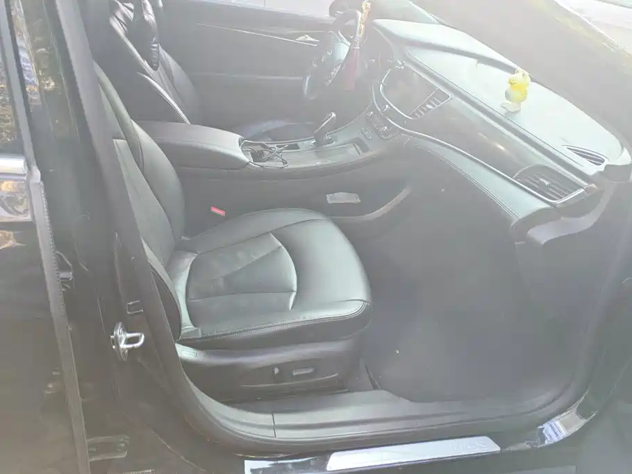 Buick LaCrosse — миниатюра 8