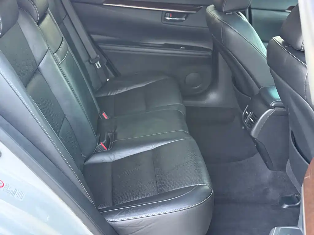 Lexus ES — миниатюра 13