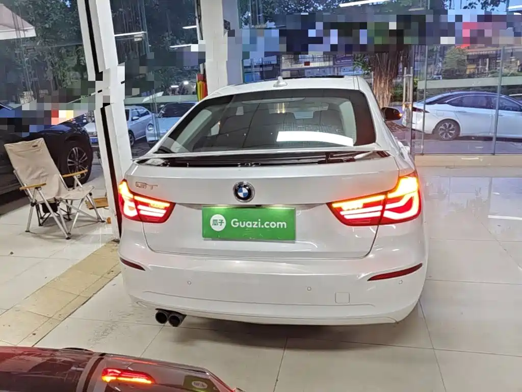 BMW 3 Series GT — миниатюра 6