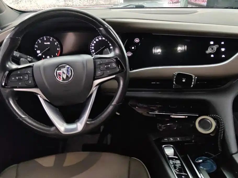 Buick Enclave — миниатюра 12