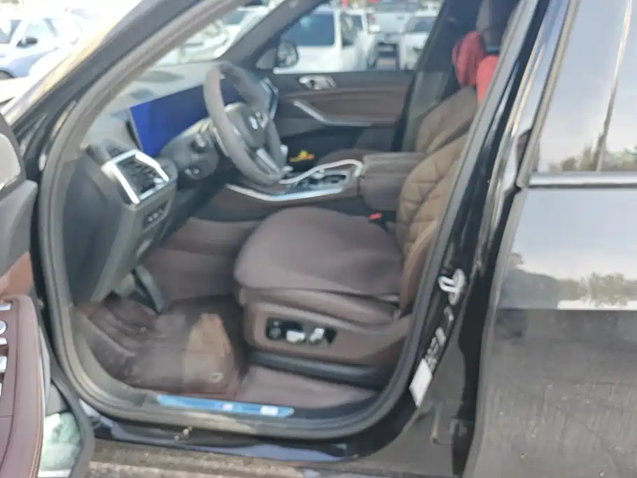 BMW X5 — миниатюра 9