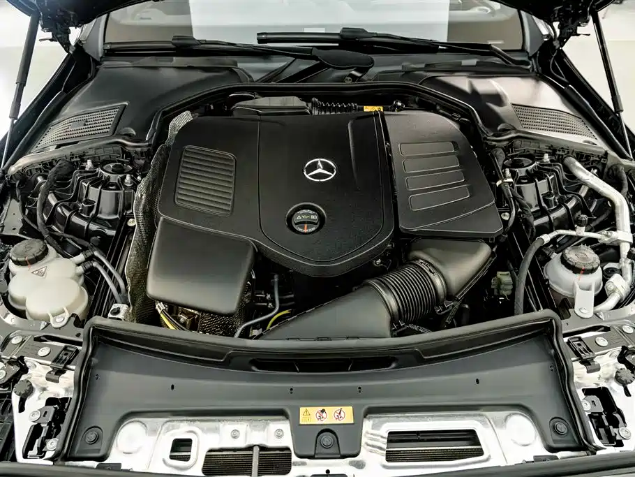 Mercedes-Benz C-Class — миниатюра 23
