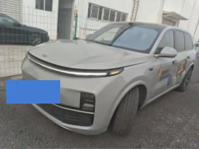 Li Auto IDEAL L9 2025