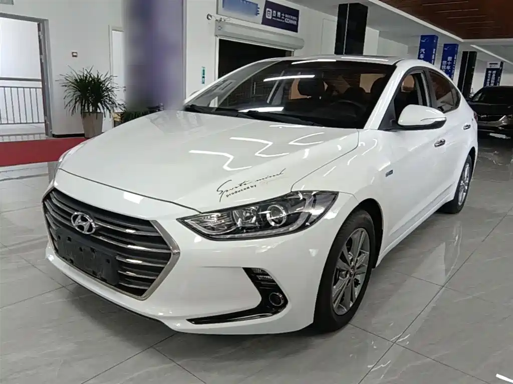 Hyundai Elantra 2018