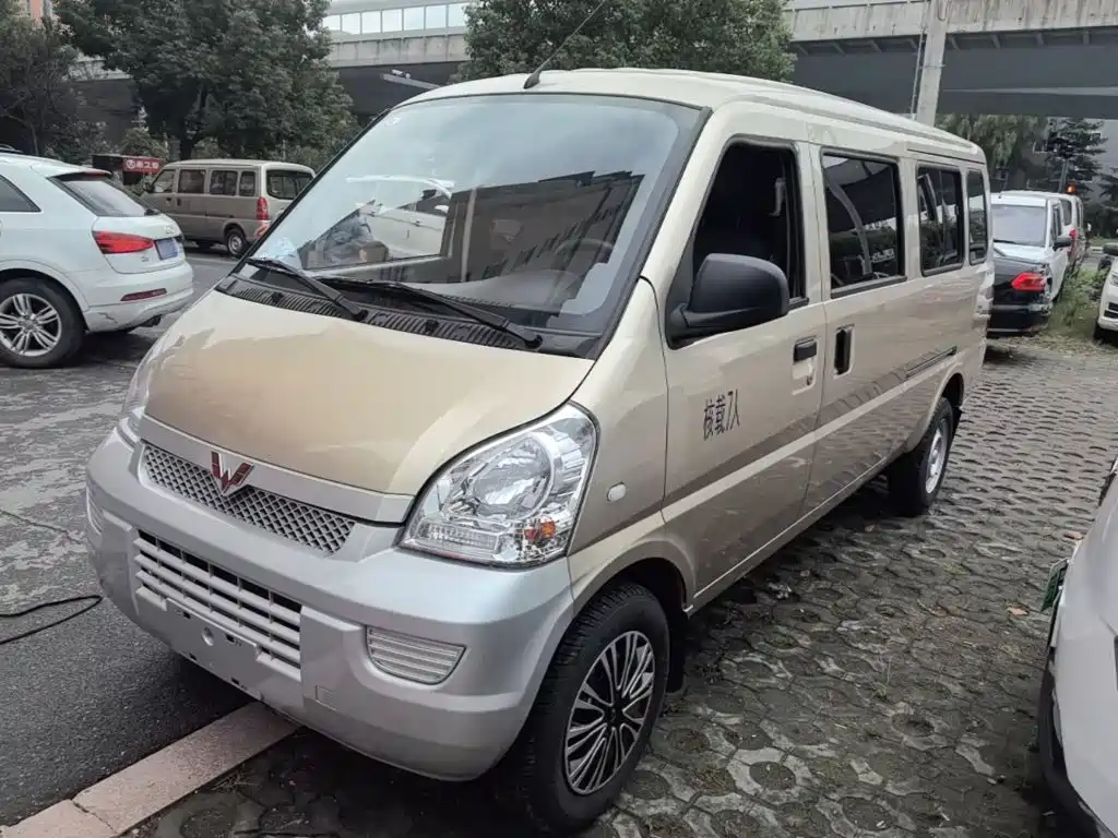 Wuling Rongguang — миниатюра 2