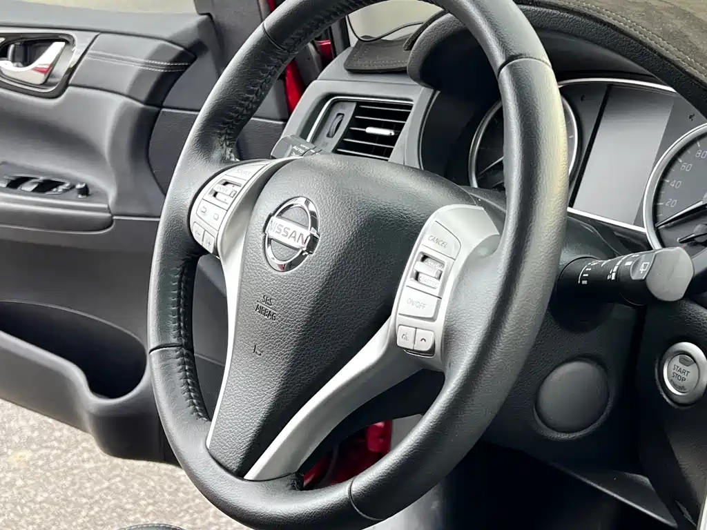 Nissan Tiida 2021 1.6L CVT