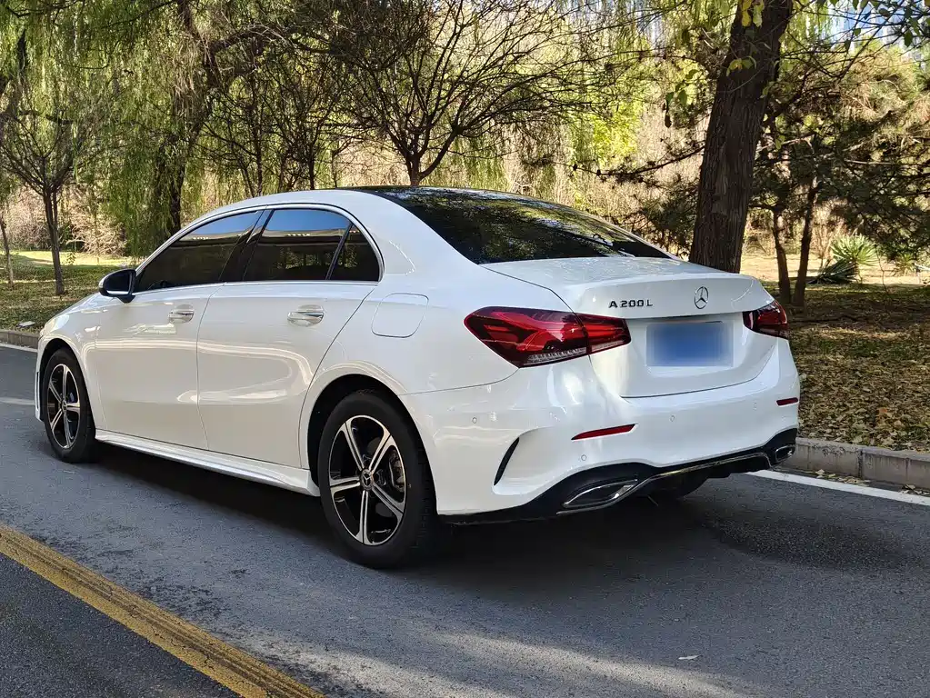 MERCEDES-BENZ A CLASS