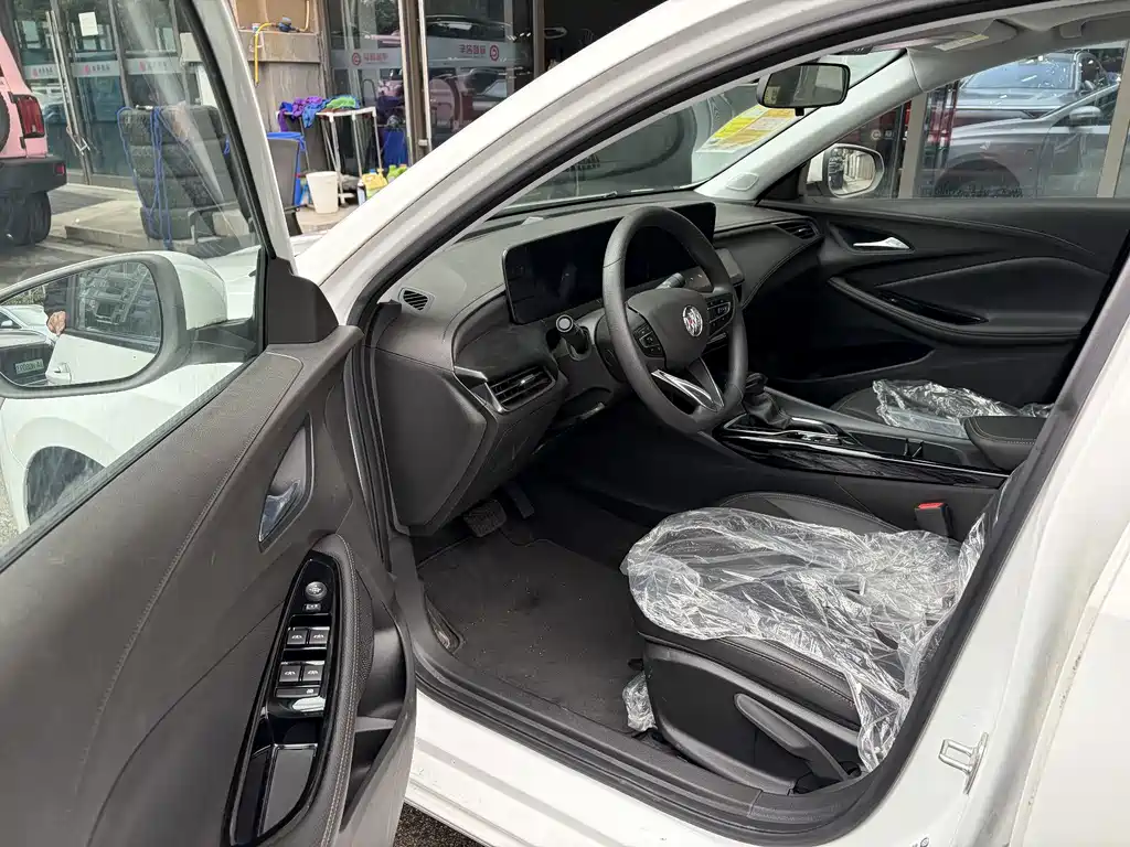 Buick Verano — миниатюра 4