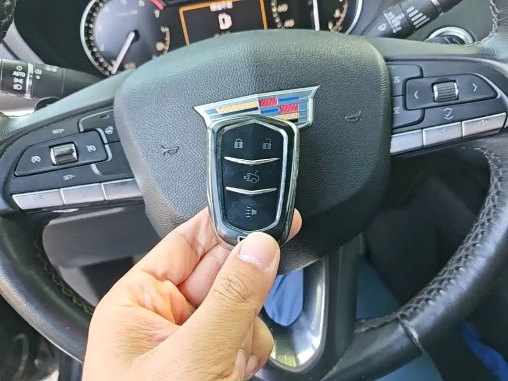 Cadillac XT4 — миниатюра 9
