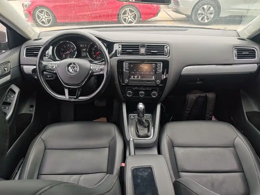 Volkswagen Sagitar — миниатюра 10
