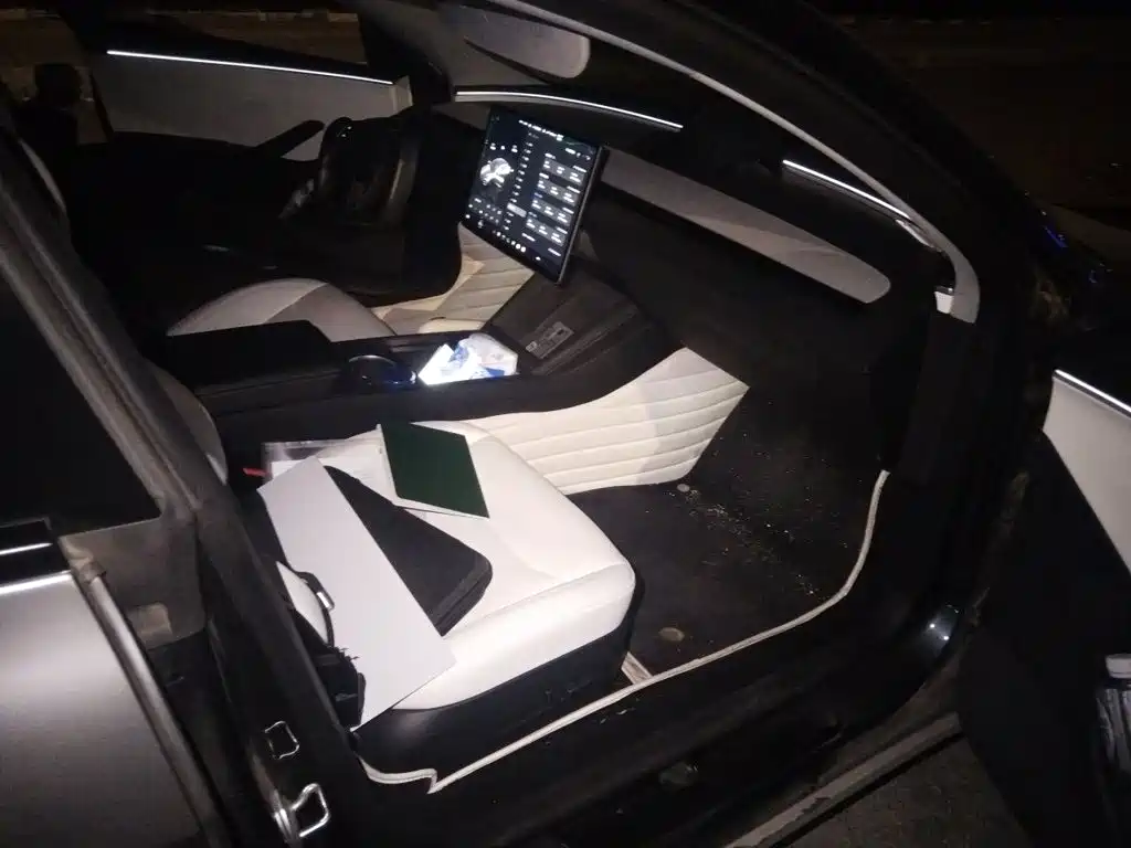 Tesla Model 3 — миниатюра 19