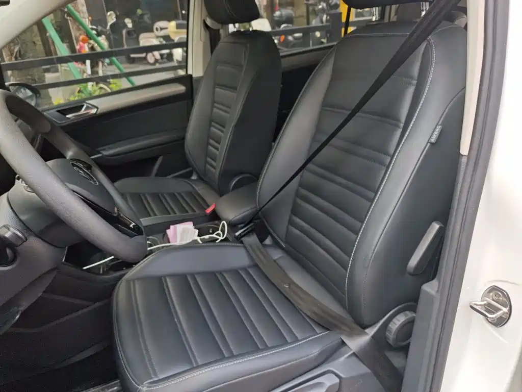 Volkswagen Touran — миниатюра 11