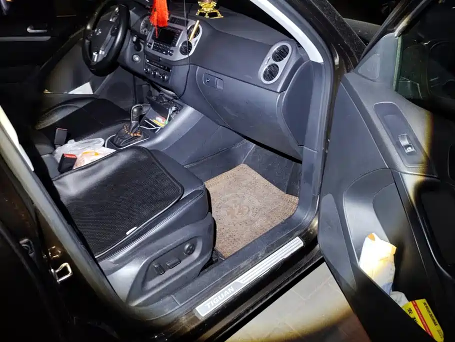 Volkswagen Tiguan — миниатюра 8
