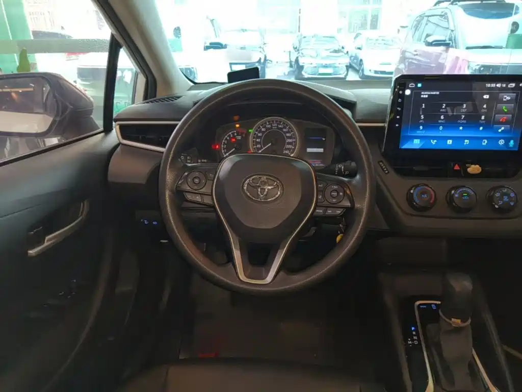 Toyota Corolla — миниатюра 11