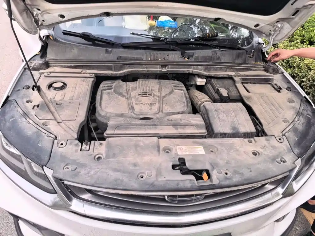 Geely Binyue — миниатюра 11