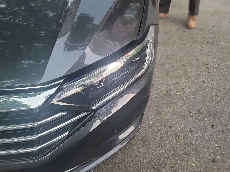 Volkswagen Sagitar — миниатюра 5