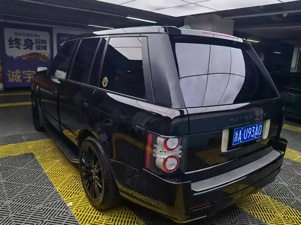 Land Rover Range Rover — миниатюра 4