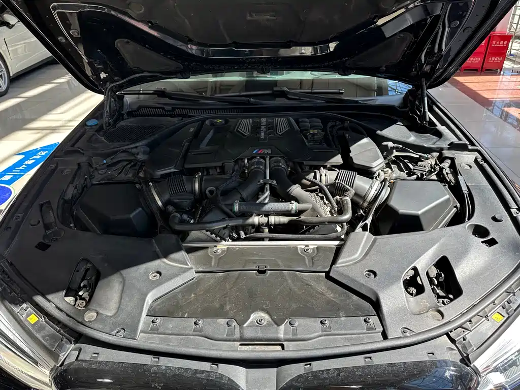 BMW M5 — миниатюра 17
