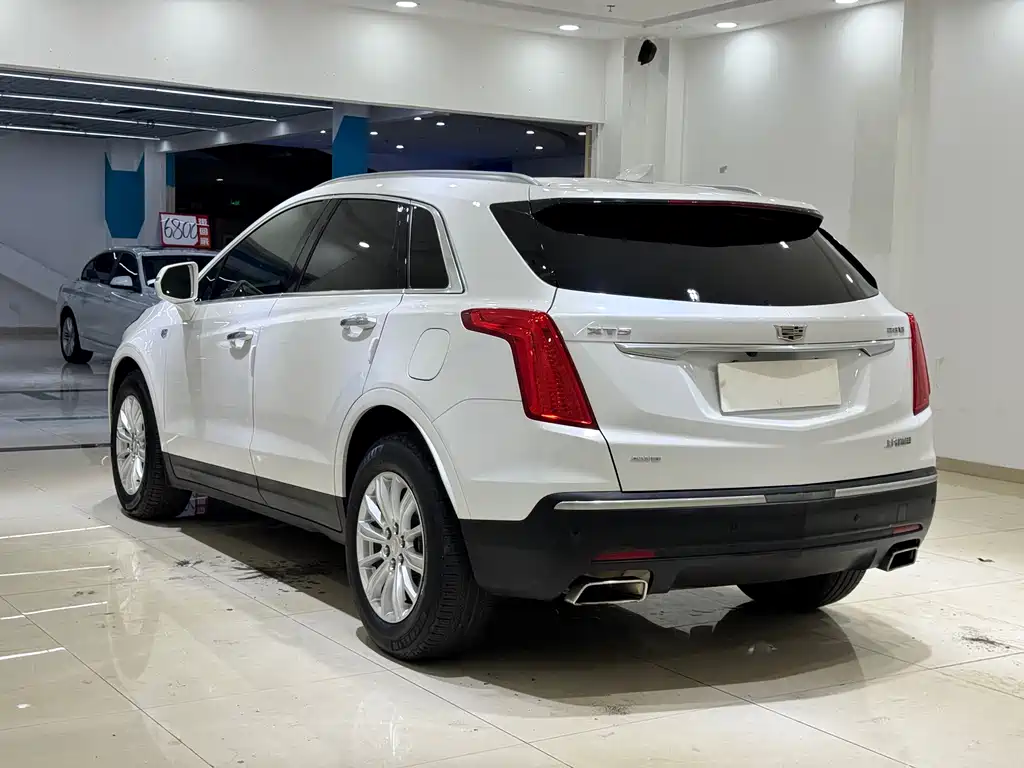 Cadillac XT5 — миниатюра 11