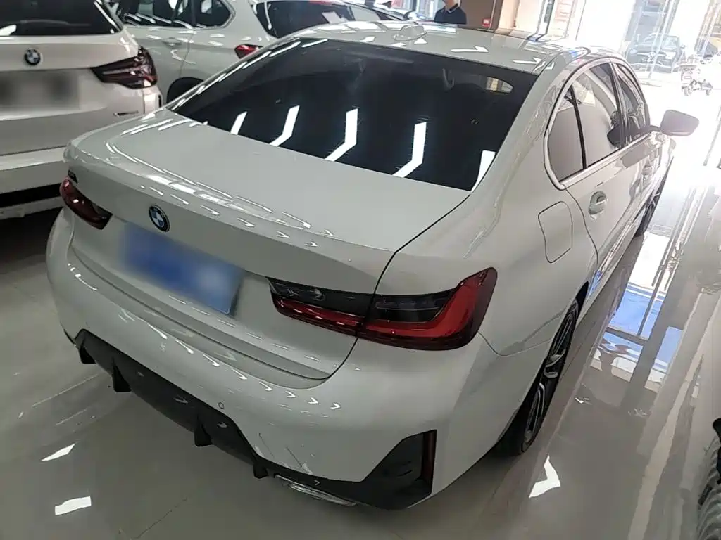 BMW 3 Series — миниатюра 7